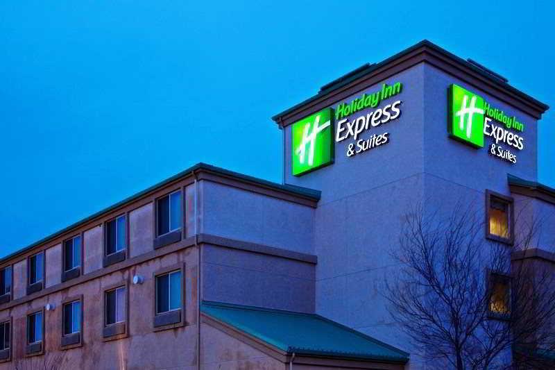 Hotel Express & - Hwy 99 By Ihg 3*