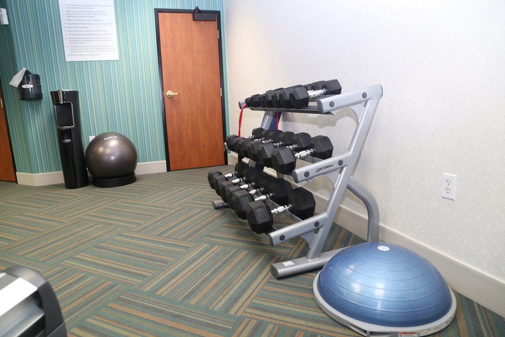 Express & - Hwy 99 By Ihg 3* Elk Grove